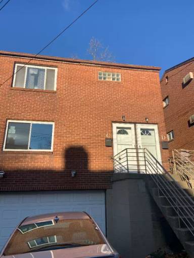 Main picture of 2624 Woodstock Ave