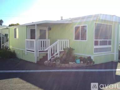 Main picture of 2531 Cienaga St