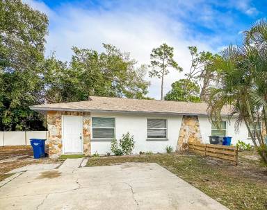 Main picture of 5819 3rd St E