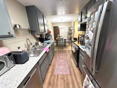 Main picture of 1527 Oak Ave