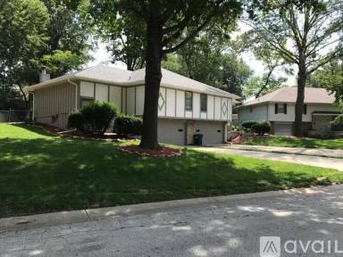 Main picture of 8517 Ditzler Ave