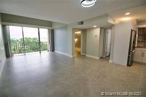 Main picture of The Greens Condo