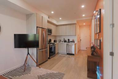 Main picture of 1806 10th St NW