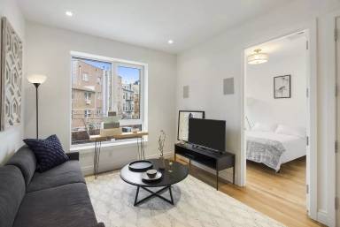 Main picture of 1329 Myrtle Ave