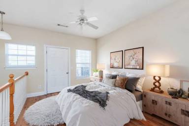 Main picture of 523 N Storer Ave