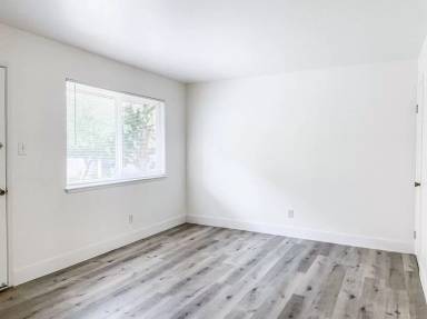 Main picture of 5820 Newman Ct