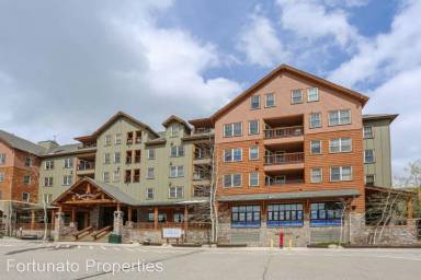 Main picture of 100 Dercum Sq