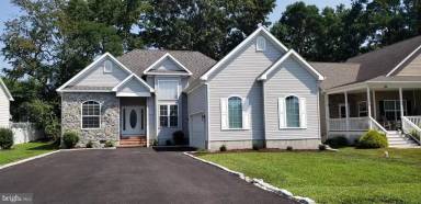 Main picture of 102 White Sail Cir