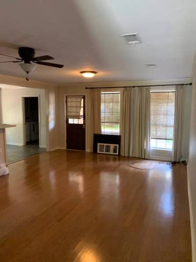 Main picture of 755 Burgin Ave