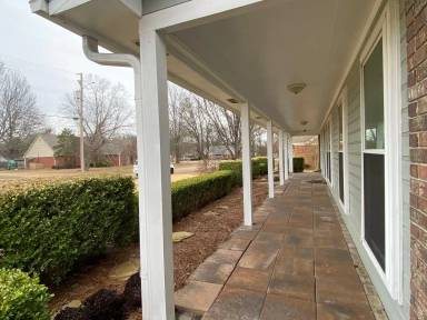 Main picture of 2603 Persimmon Dr