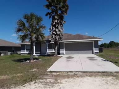 Main picture of 3311 SW 152nd Ct