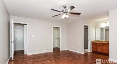 Main picture of 213 Clarkdell Dr