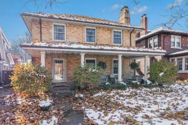 Main picture of 306 E Angela Blvd