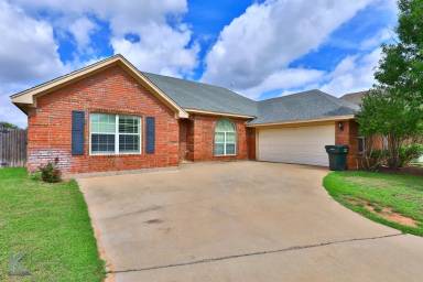 Main picture of 4918 Brantley Cir