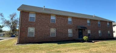 Main picture of 1751 Patrick Way