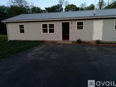 Main picture of 140 Fair Oaks Dr
