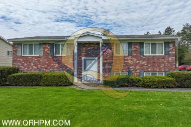Main picture of 7399 Roger Thomas Dr