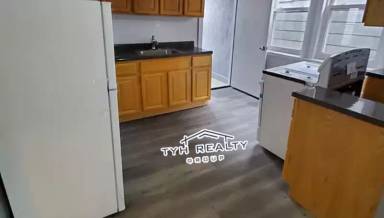Main picture of 406 S 15th St