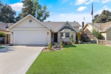 Main picture of 5947 W Crowley Ave