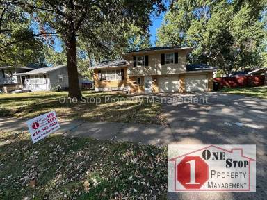 Main picture of 4204 S Osage St