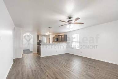 Main picture of 7223 Turnbow