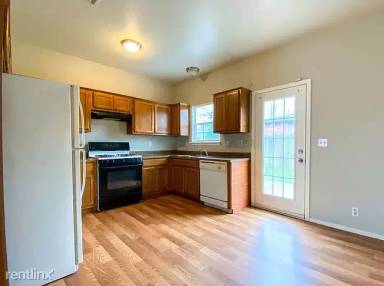 Main picture of 9132 E 24th St