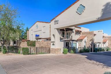 Main picture of Valencia Townhomes