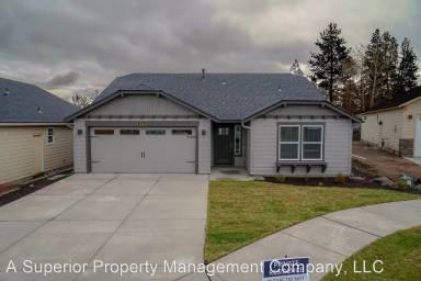 Main picture of 1746 NE Janice Way