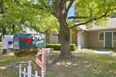 Main picture of 2457 E Ferguson Ave