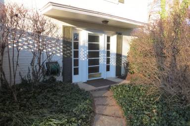 Main picture of 5325 Pooks Hill Rd