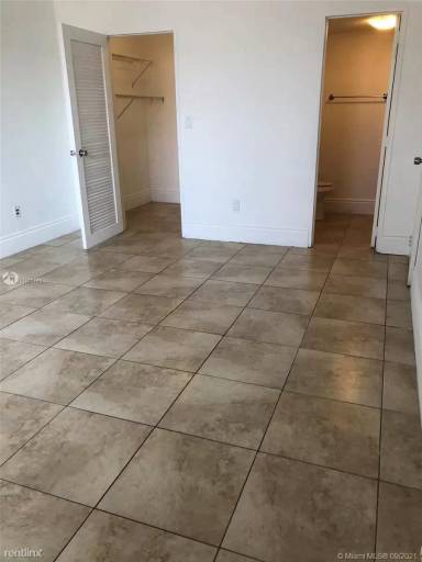 Main picture of Doral Gardens Condominium
