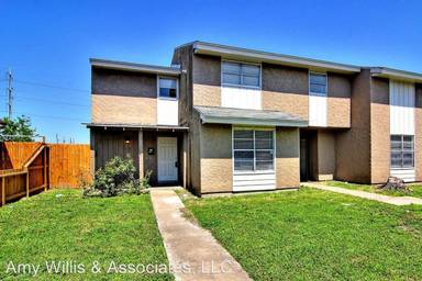 Main picture of 134 Green Point Dr