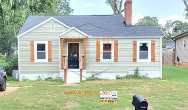 Main picture of 3 Skyland Dr
