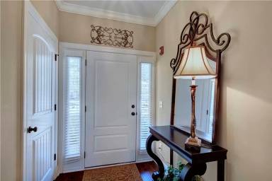 Main picture of 404 Reserve Ln