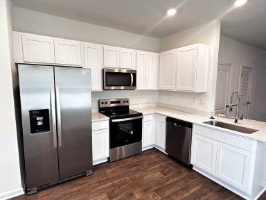 Main picture of 9209 Stony Brook Rd
