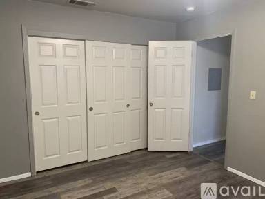 Main picture of 1619 Parker Ave
