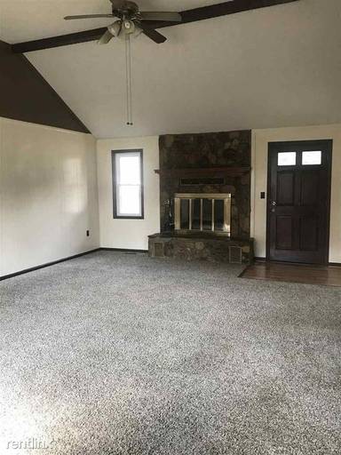 Main picture of 317 Oakwood Estates Dr