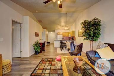 Main picture of 649 S Emily Pl