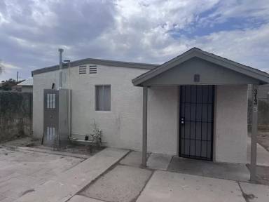 Main picture of 313 W 44th St