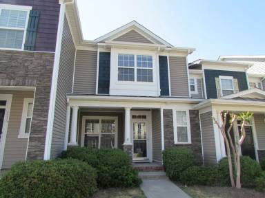 Main picture of 121 Morning Mist Ln