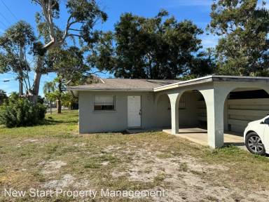 Main picture of 903 66th Ave W