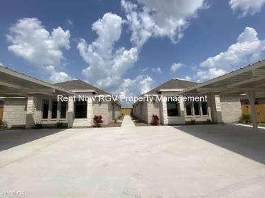 Main picture of 5700 Nightingale