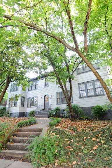 Main picture of 3023 13th Ave S