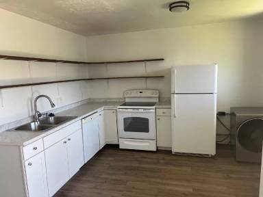 Main picture of 640 N 800 W