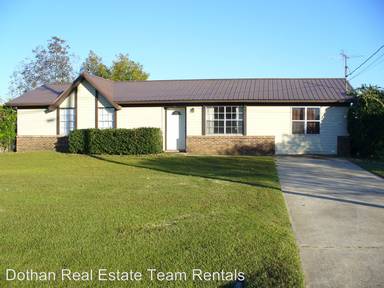 Main picture of 205 Pineridge Rd