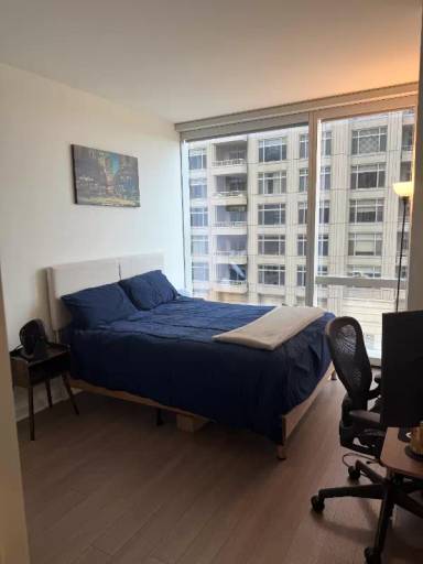 Main picture of 500 Lake Shore Drive Luxury Apartments