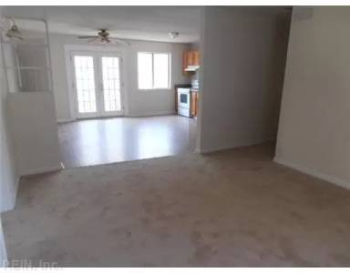 Main picture of 3640 Robin Hood Rd