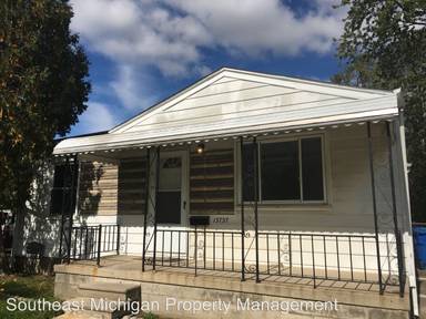 Main picture of 13737 Julius Ave