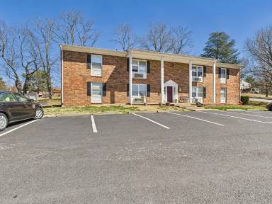 Main picture of 2407 Bare Street