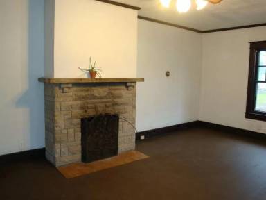 Main picture of 615 N Indiana Ave